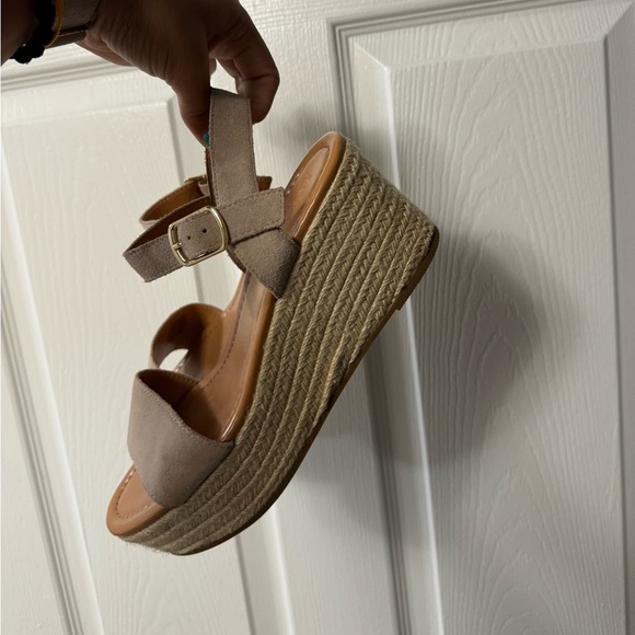 Suede wedges - Picture 3 of 5